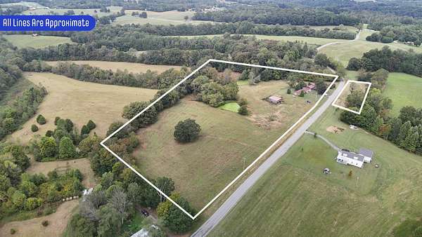 2.57 Acres of Land for Auction in Red Boiling Springs, Tennessee