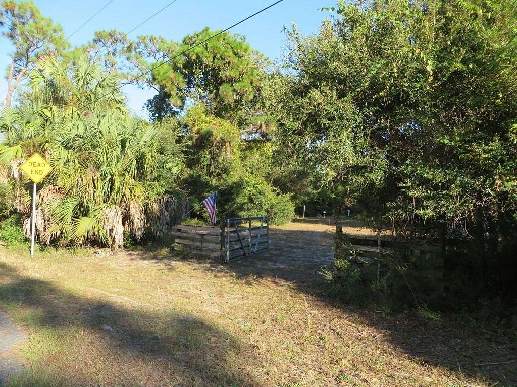 1 Acre of Residential Land for Sale in Carrabelle, Florida