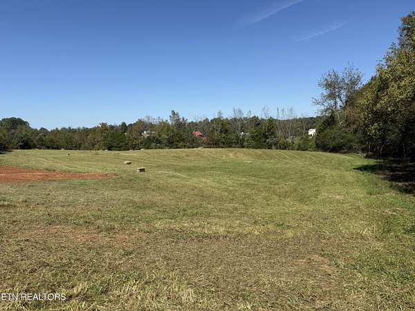 2 Acres of Residential Land for Sale in Sparta, Tennessee