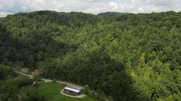 51 Acres of Land for Sale in Stanton, Kentucky