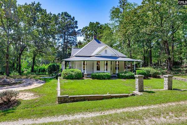 5 Acres of Residential Land with Home for Sale in Winnsboro, South Carolina