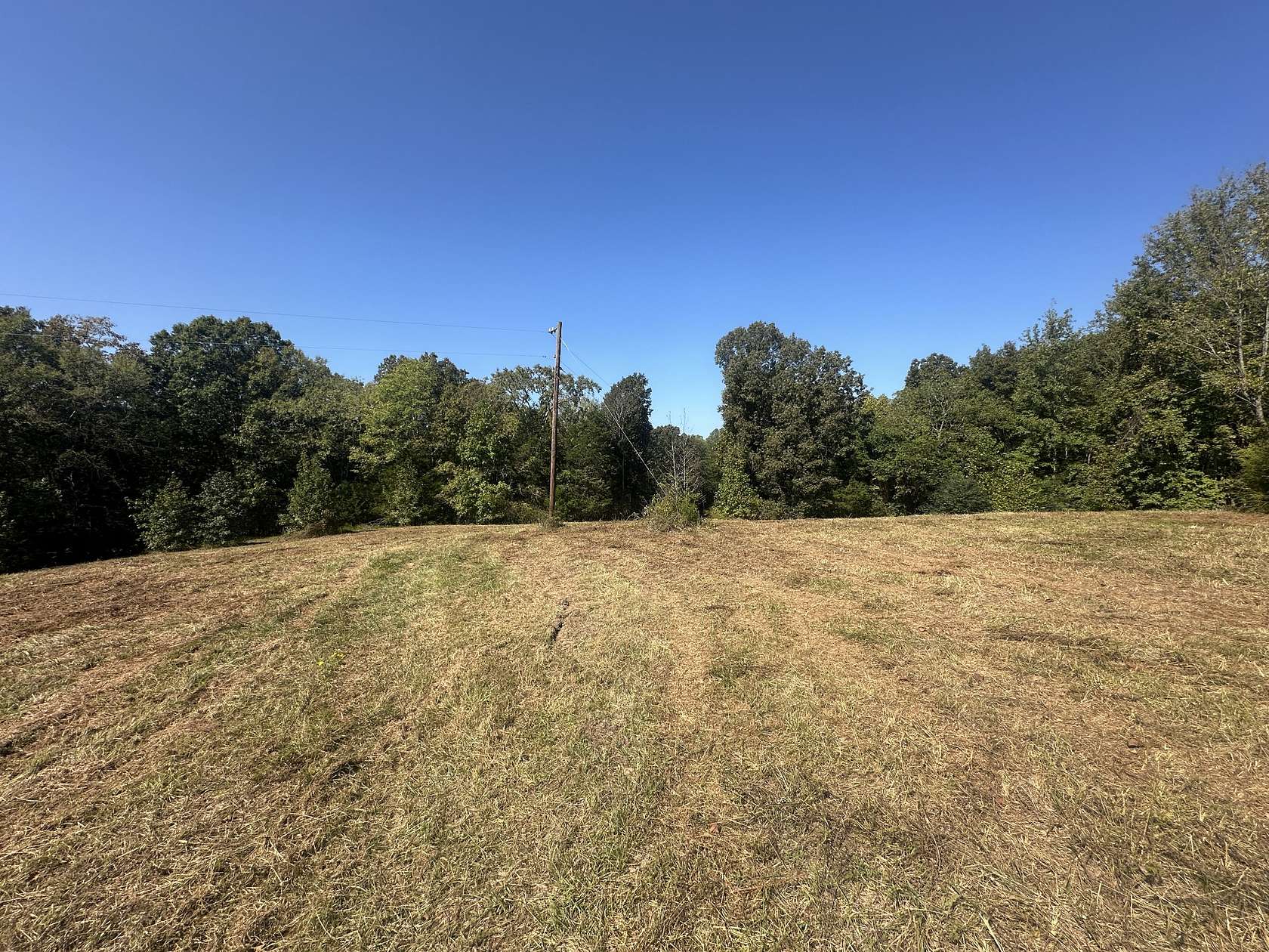 8 Acres of Residential Land for Sale in Sparta, Tennessee