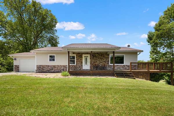 7 Acres of Residential Land with Home for Sale in Stamping Ground, Kentucky