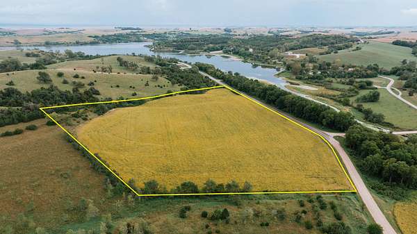 13.5 Acres of Land for Sale in Tekamah, Nebraska