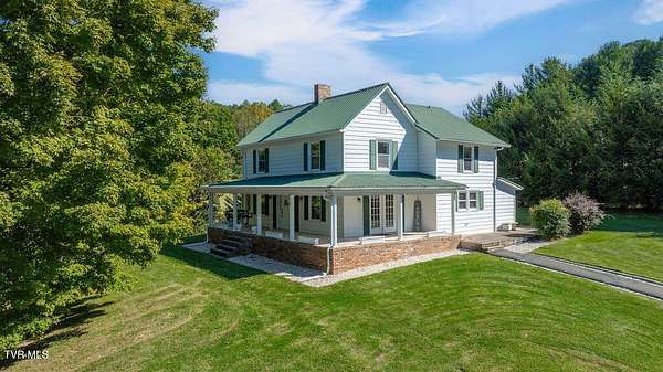 2.37 Acres of Residential Land with Home for Sale in Elizabethton, Tennessee