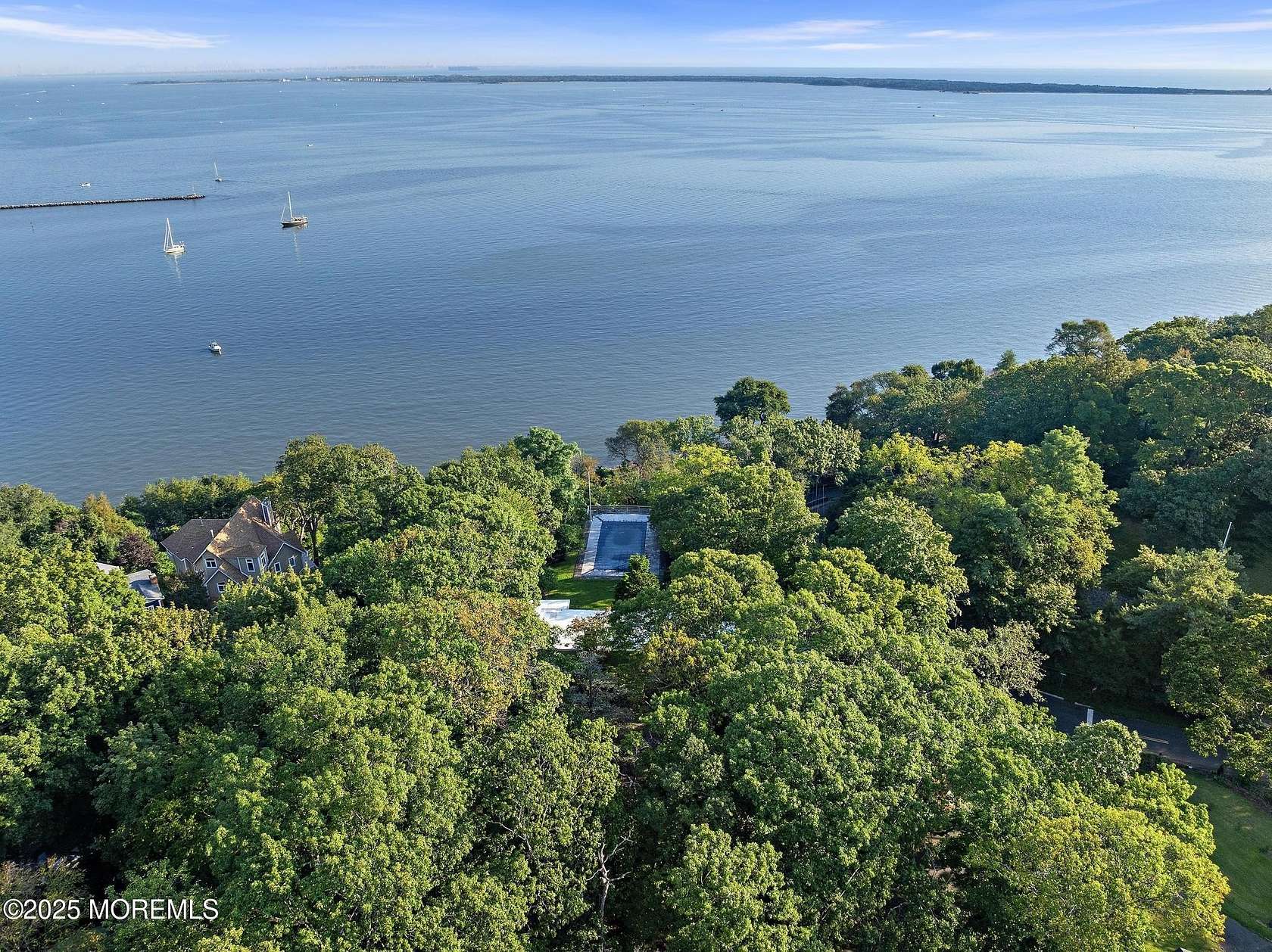 1.57 Acres of Residential Land for Sale in Atlantic Highlands, New Jersey