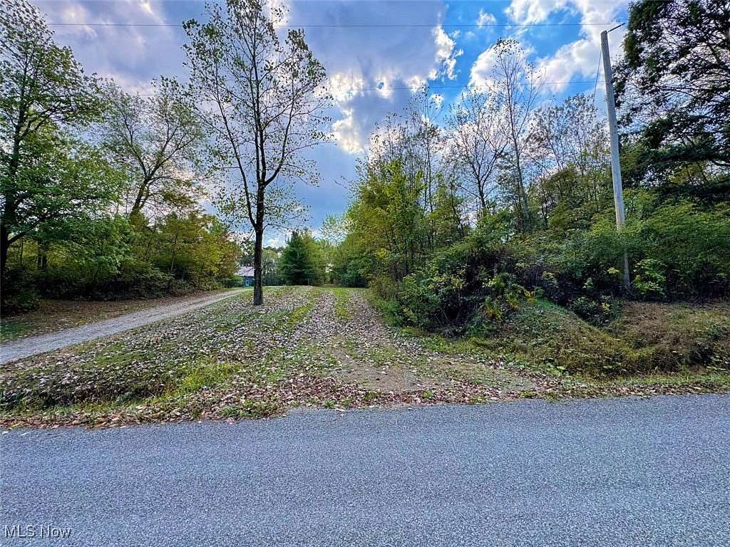 26 Acres of Recreational Land for Auction in Strasburg, Ohio