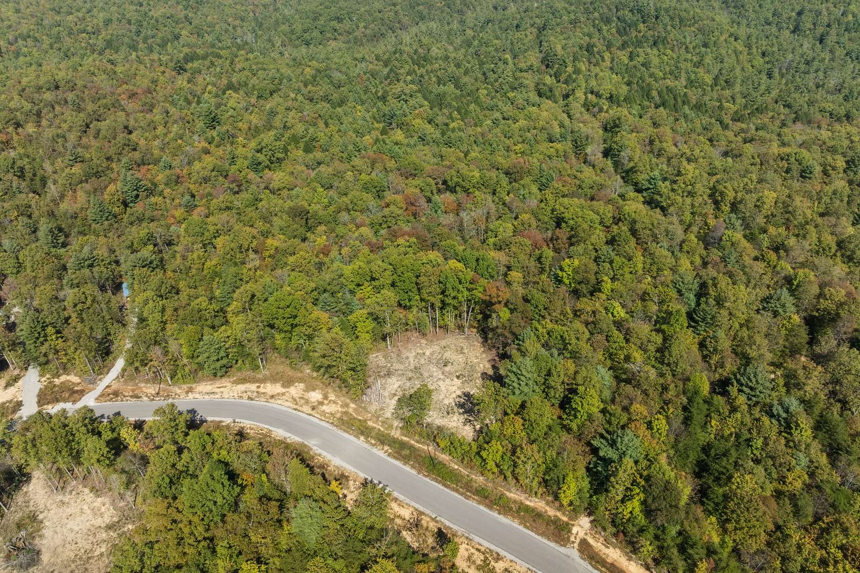 5 Acres of Residential Land for Sale in Jamestown, Tennessee