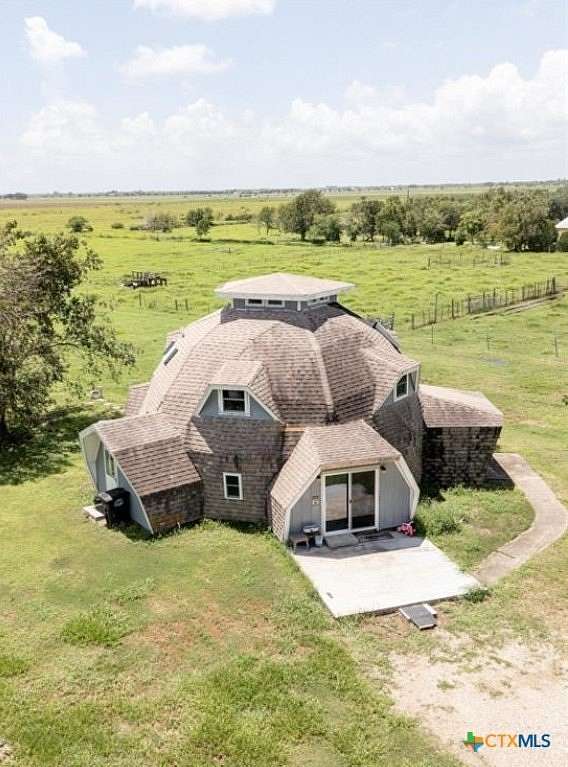 5 Acres of Land with Home for Sale in Victoria, Texas