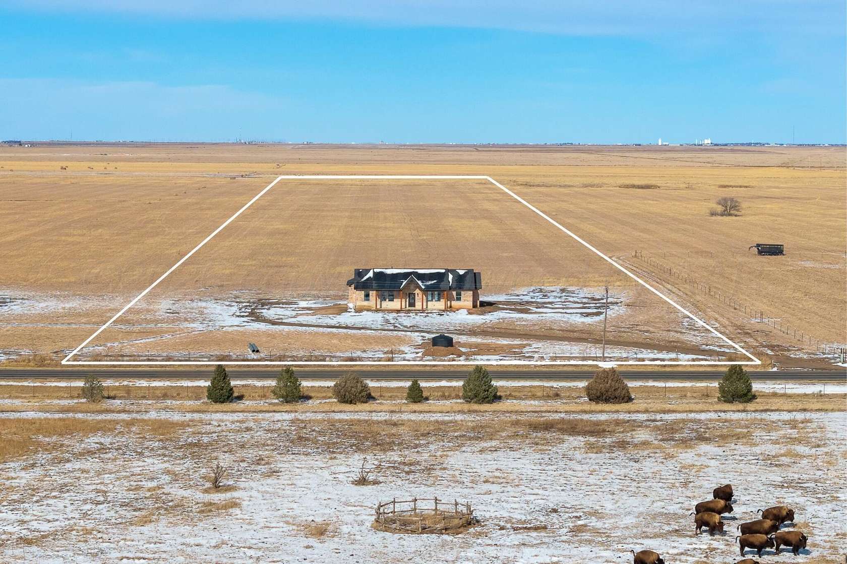 10 Acres of Land with Home for Sale in Amarillo, Texas