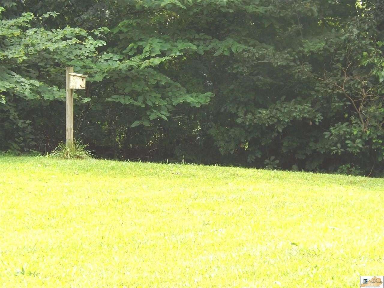 3.1 Acres of Residential Land with Home for Sale in Scottsville, Kentucky