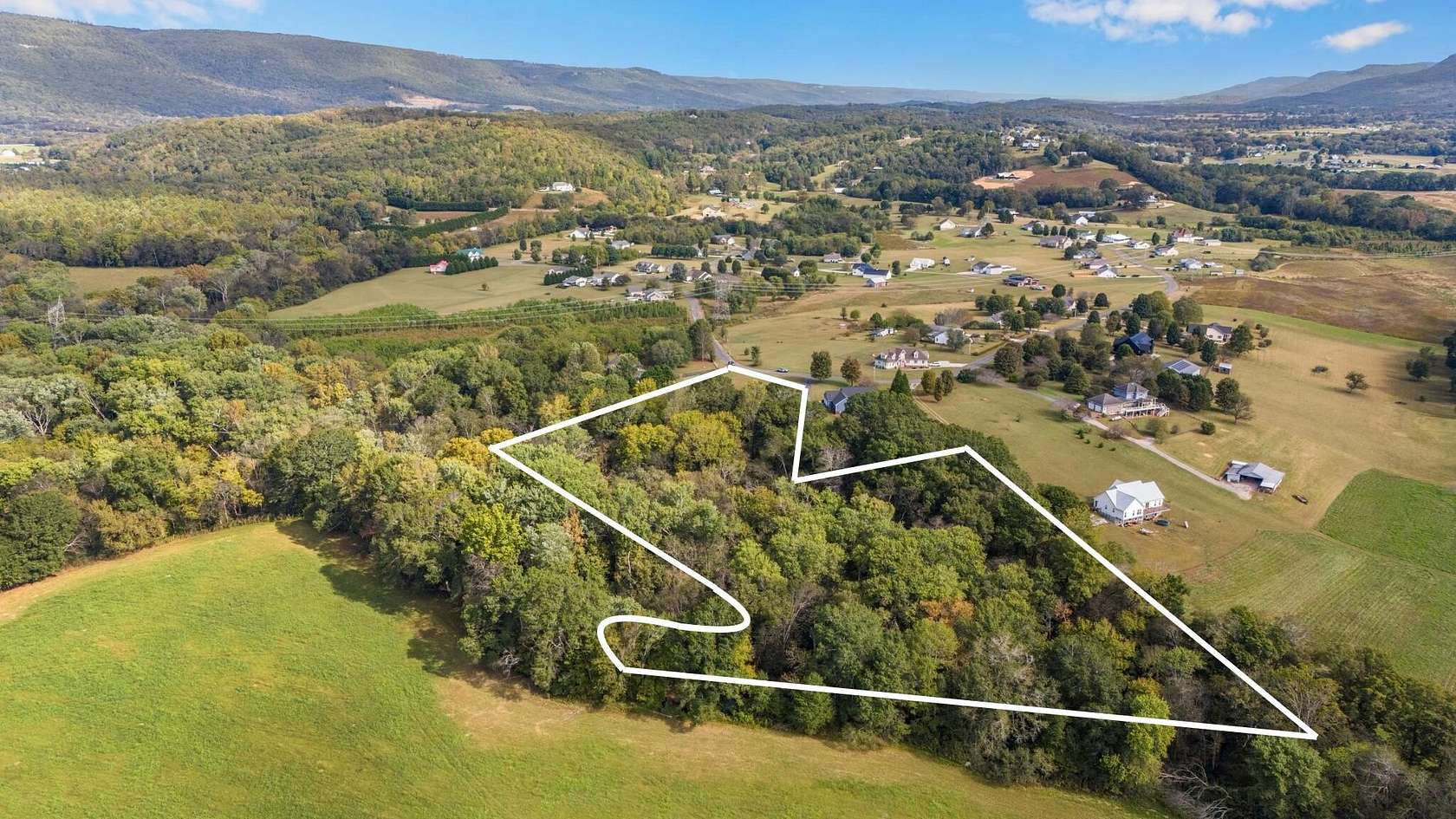 5.3 Acres of Residential Land for Sale in Dunlap, Tennessee