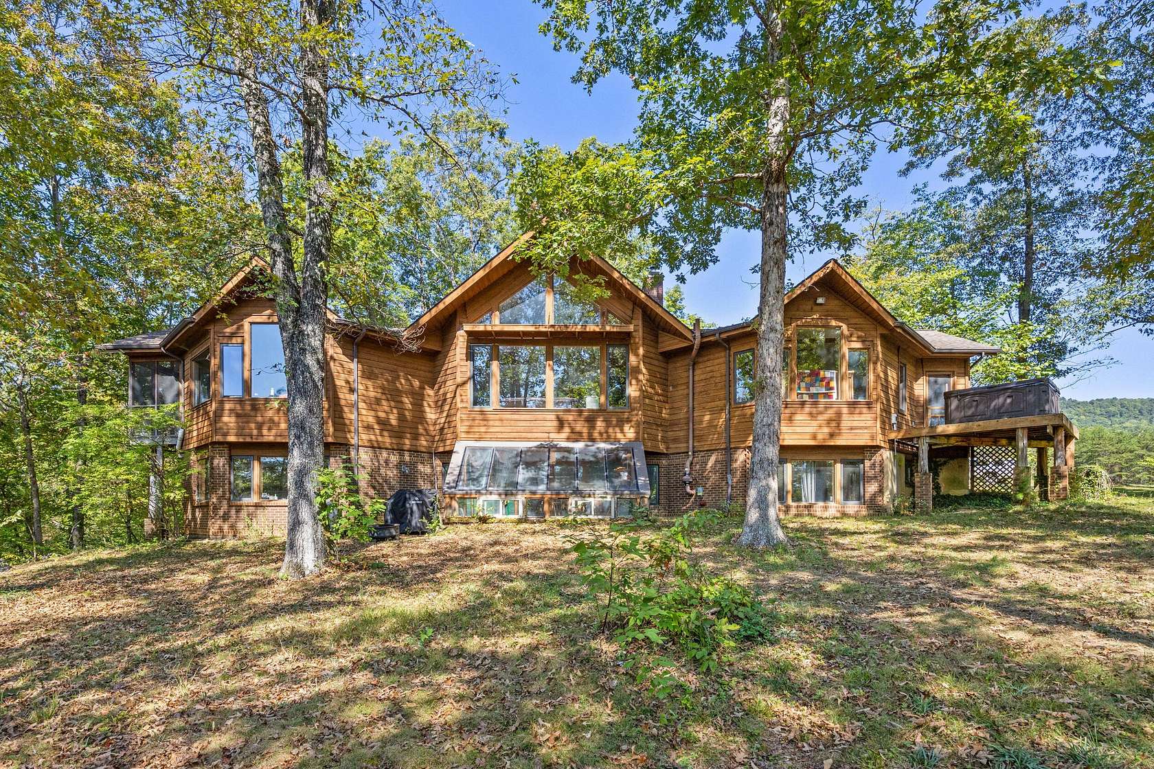 24.5 Acres of Recreational Land with Home for Sale in Berea, Kentucky