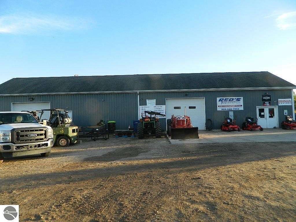 1.82 Acres of Improved Commercial Land for Sale in Farwell, Michigan