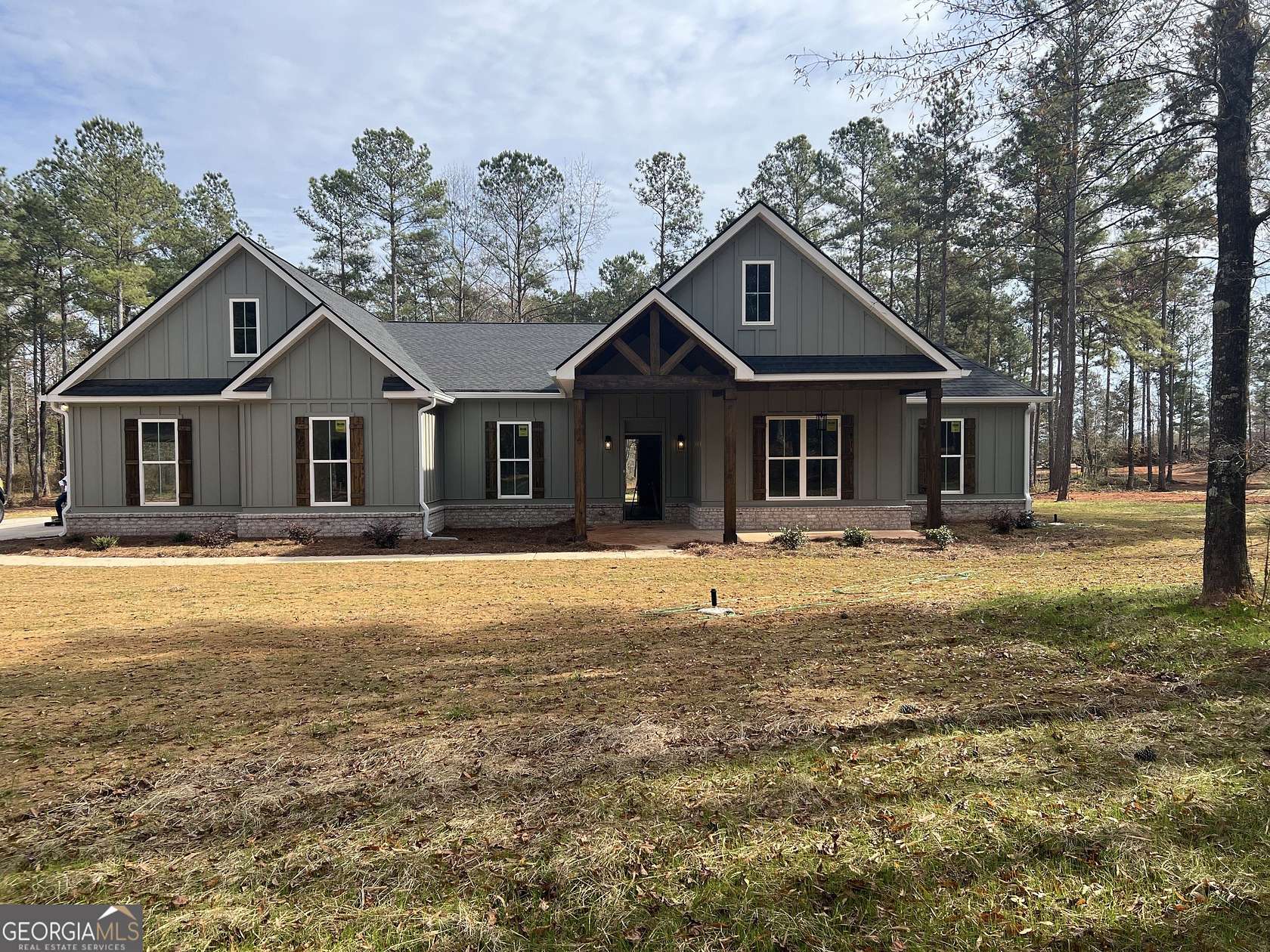 5.5 Acres of Residential Land with Home for Sale in Locust Grove, Georgia