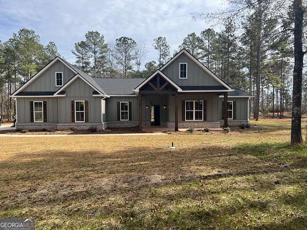 5.5 Acres of Residential Land with Home for Sale in Locust Grove, Georgia