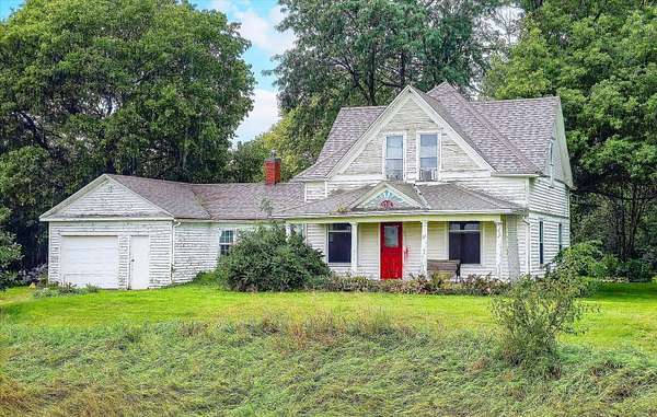 2 Acres of Residential Land with Home for Sale in Wiota, Iowa