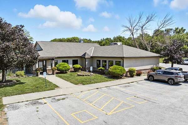 2.15 Acres of Improved Commercial Land for Sale in Council Bluffs, Iowa