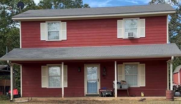 5 Acres of Residential Land with Home for Sale in Durant, Oklahoma