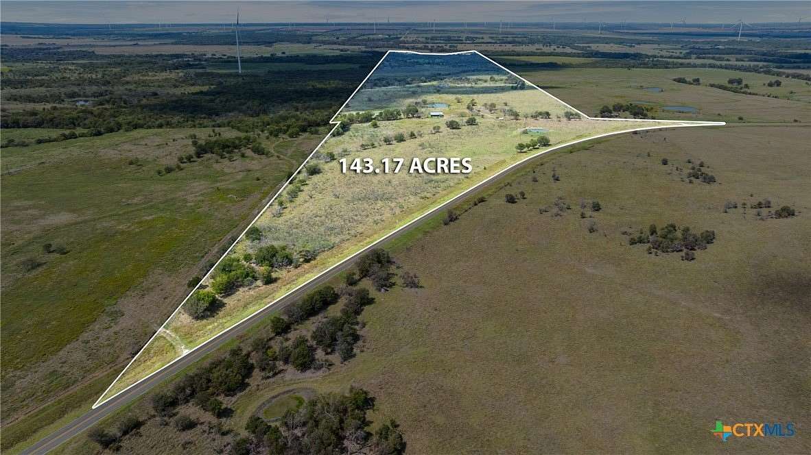 143 Acres of Improved Recreational Land & Farm for Sale in Coolidge, Texas