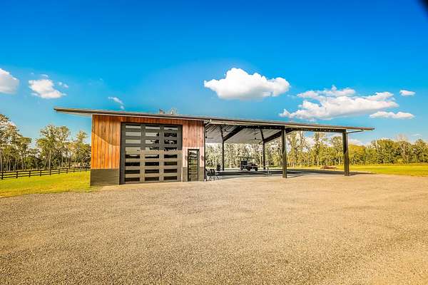155 Acres of Recreational & Residential Land for Sale in Hallsville, Texas