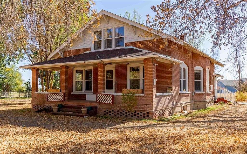 4 Acres of Residential Land with Home for Sale in Lovell, Wyoming