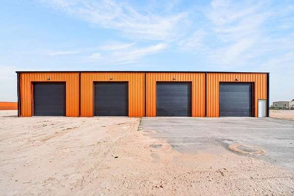 4.58 Acres of Improved Commercial Land for Sale in Odessa, Texas
