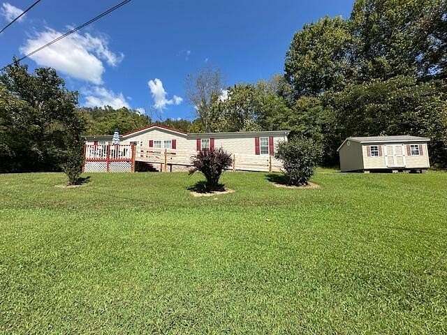 2 Acres of Residential Land with Home for Sale in Blackmont, Kentucky