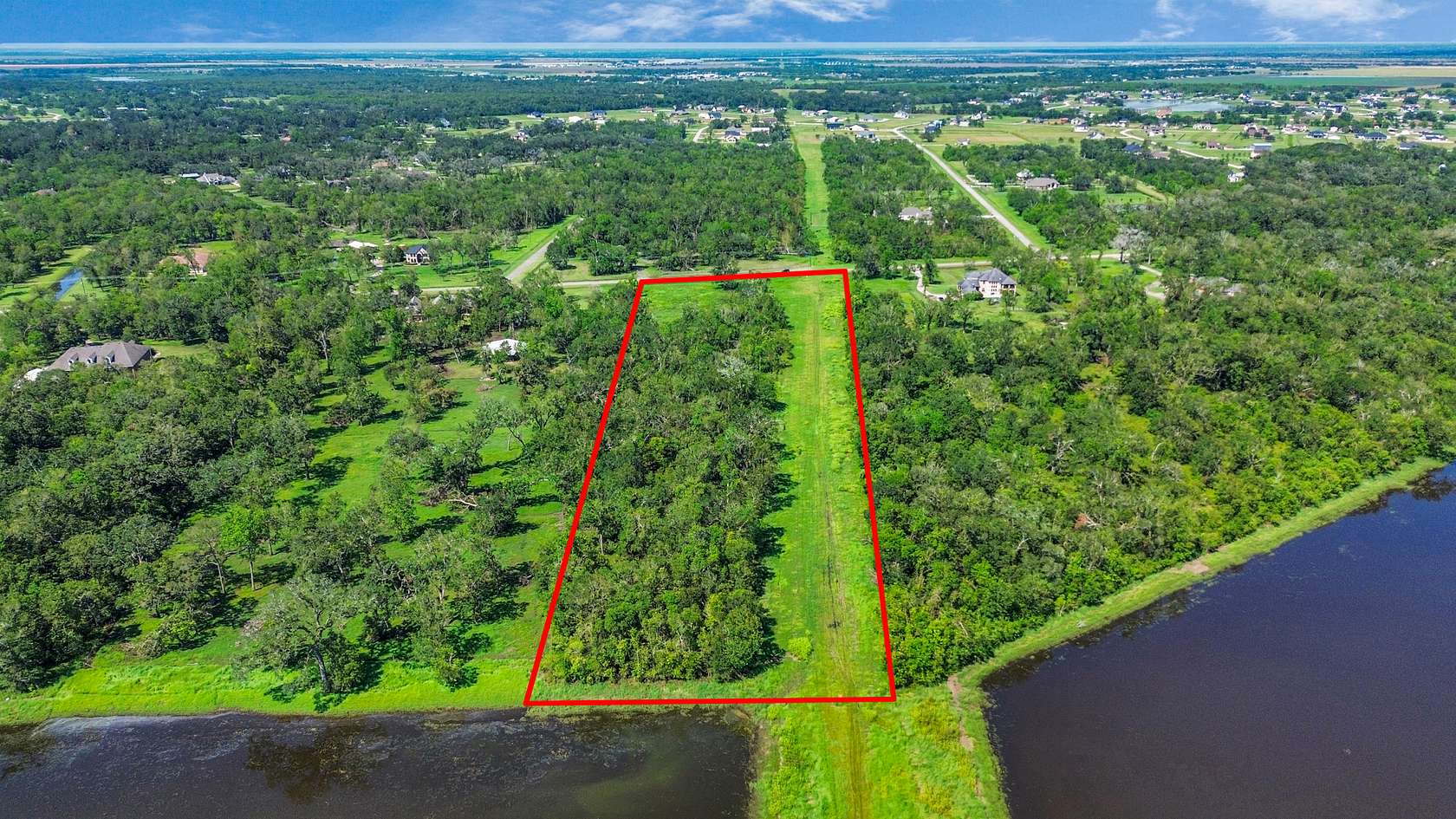 10 Acres of Residential Land for Sale in Rosharon, Texas