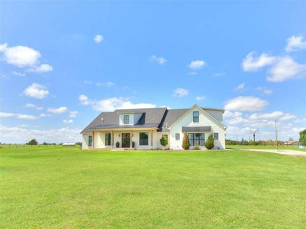 3.75 Acres of Residential Land with Home for Sale in Piedmont, Oklahoma