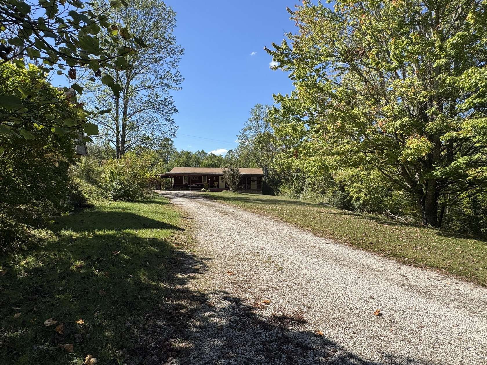 10 Acres of Recreational Land with Home for Sale in Pine Ridge, Kentucky