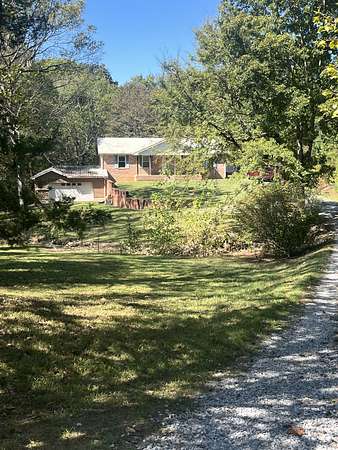 2.23 Acres of Residential Land with Home for Sale in Southside, Tennessee