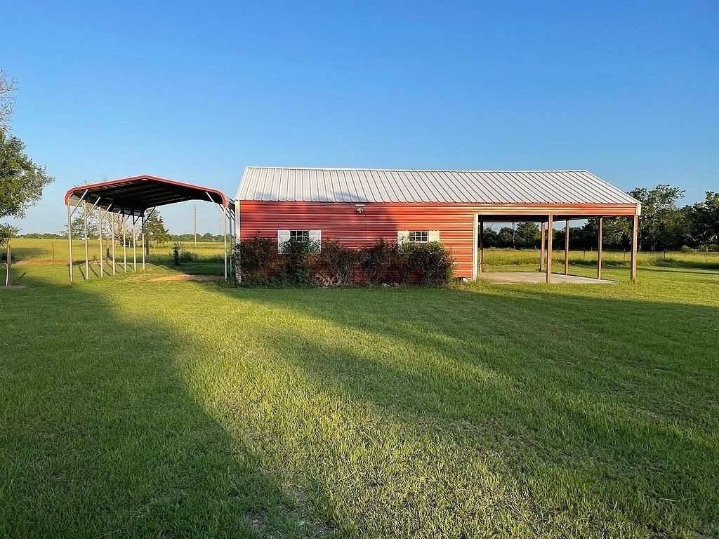1.53 Acres of Residential Land for Sale in Sealy, Texas