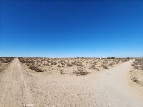 9 Acres of Residential Land for Sale in Helendale, California