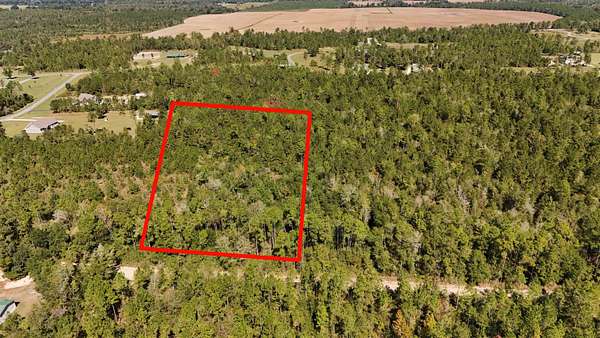 7.57 Acres of Residential Land for Sale in Marianna, Florida