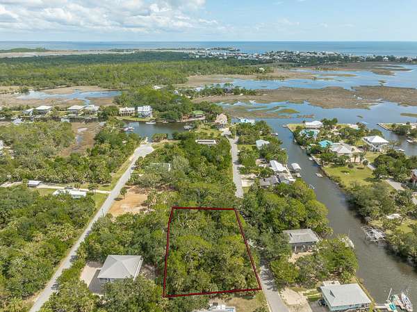 0.44 Acres of Residential Land for Sale in Crawfordville, Florida