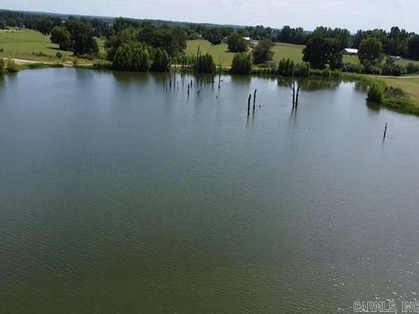 7 Acres of Residential Land with Home for Sale in Nashville, Arkansas