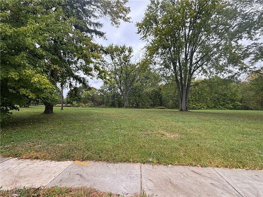 2.28 Acres of Residential Land for Sale in Windham, Ohio