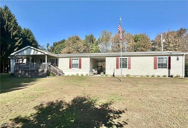 1.53 Acres of Residential Land with Home for Sale in New Cumberland, West Virginia