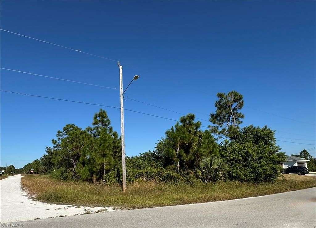 0.25 Acres of Residential Land for Sale in Lehigh Acres, Florida