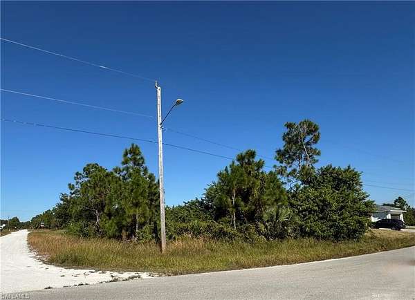 0.25 Acres of Residential Land for Sale in Lehigh Acres, Florida