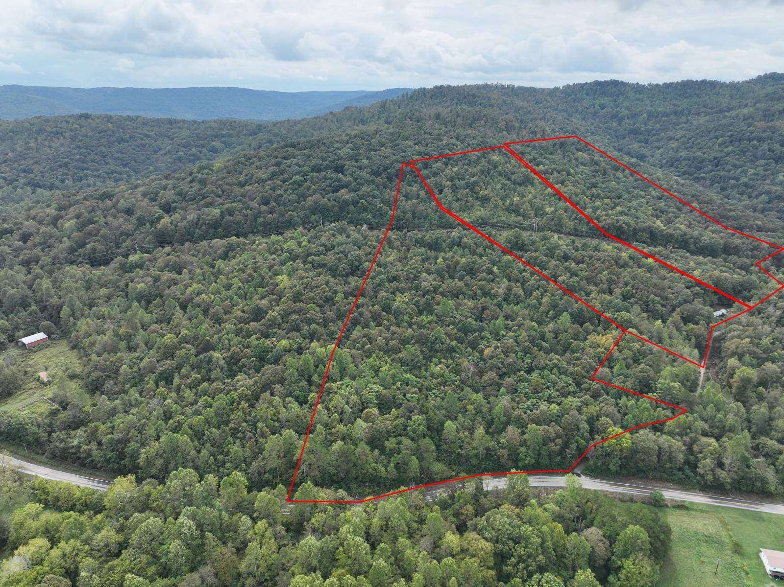 33 Acres of Land for Sale in Alpine, Tennessee