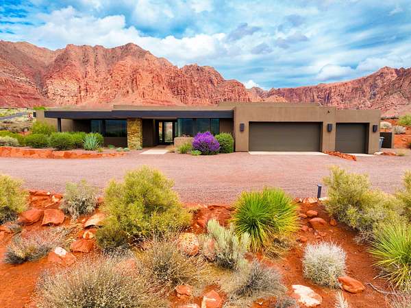 2 Acres of Residential Land with Home for Sale in Ivins, Utah