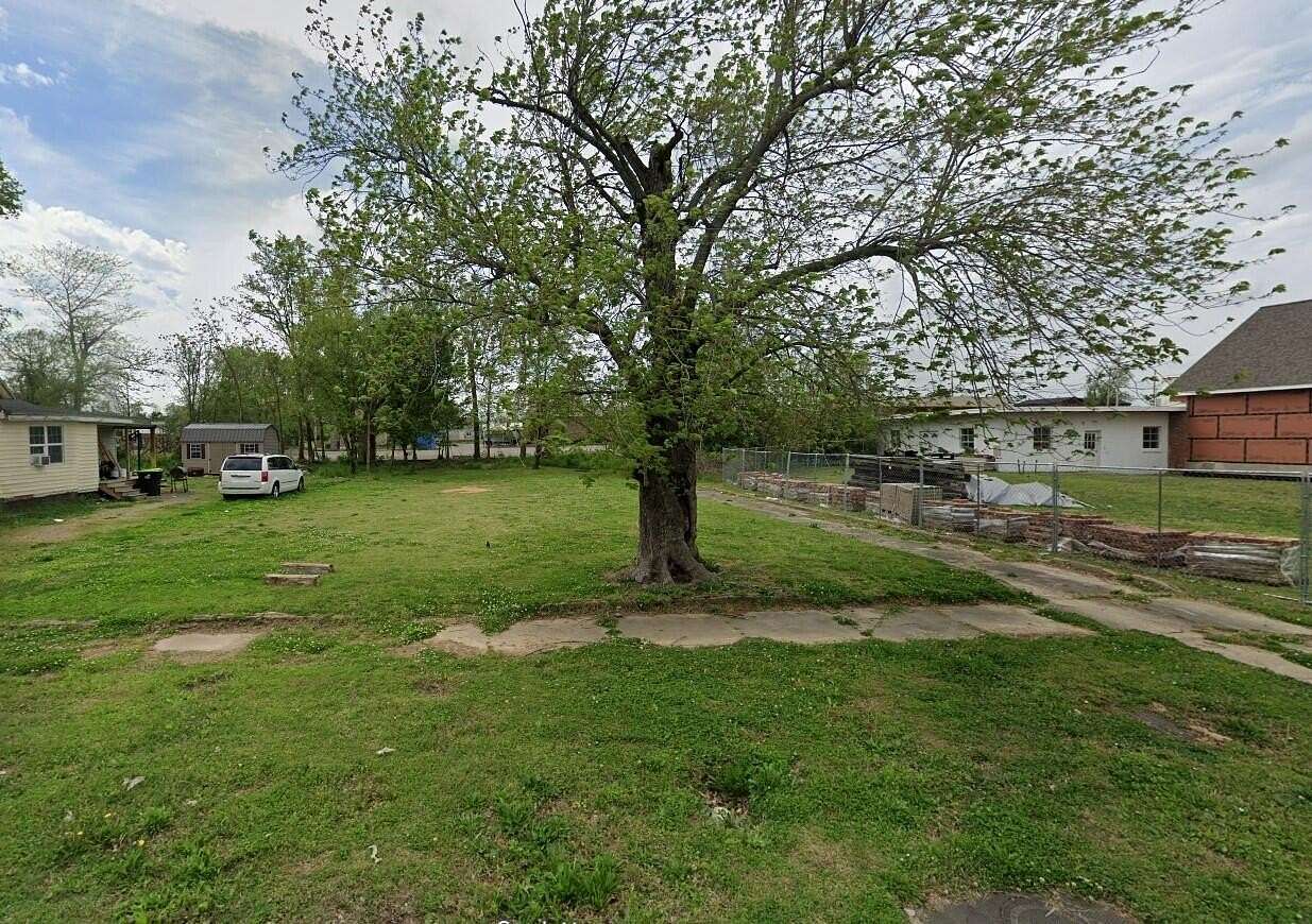 0.15 Acres of Residential Land for Sale in Mayfield, Kentucky