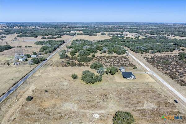 6 Acres of Residential Land for Sale in Inez, Texas