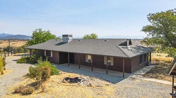 3.58 Acres of Residential Land with Home for Sale in Redding, California