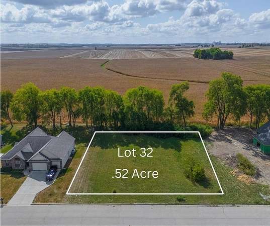 0.52 Acres of Residential Land for Sale in Bloomington, Illinois