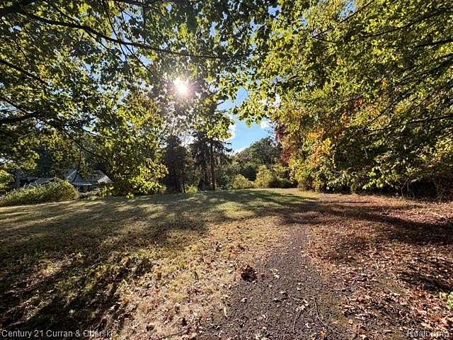2 Acres of Residential Land for Sale in Detroit, Michigan