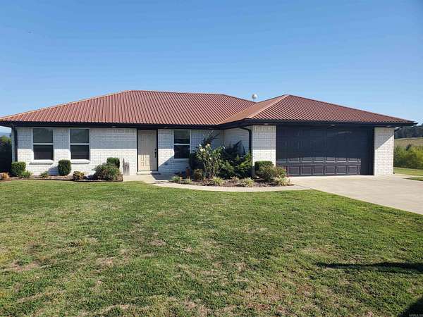 5.4 Acres of Residential Land with Home for Sale in Mena, Arkansas