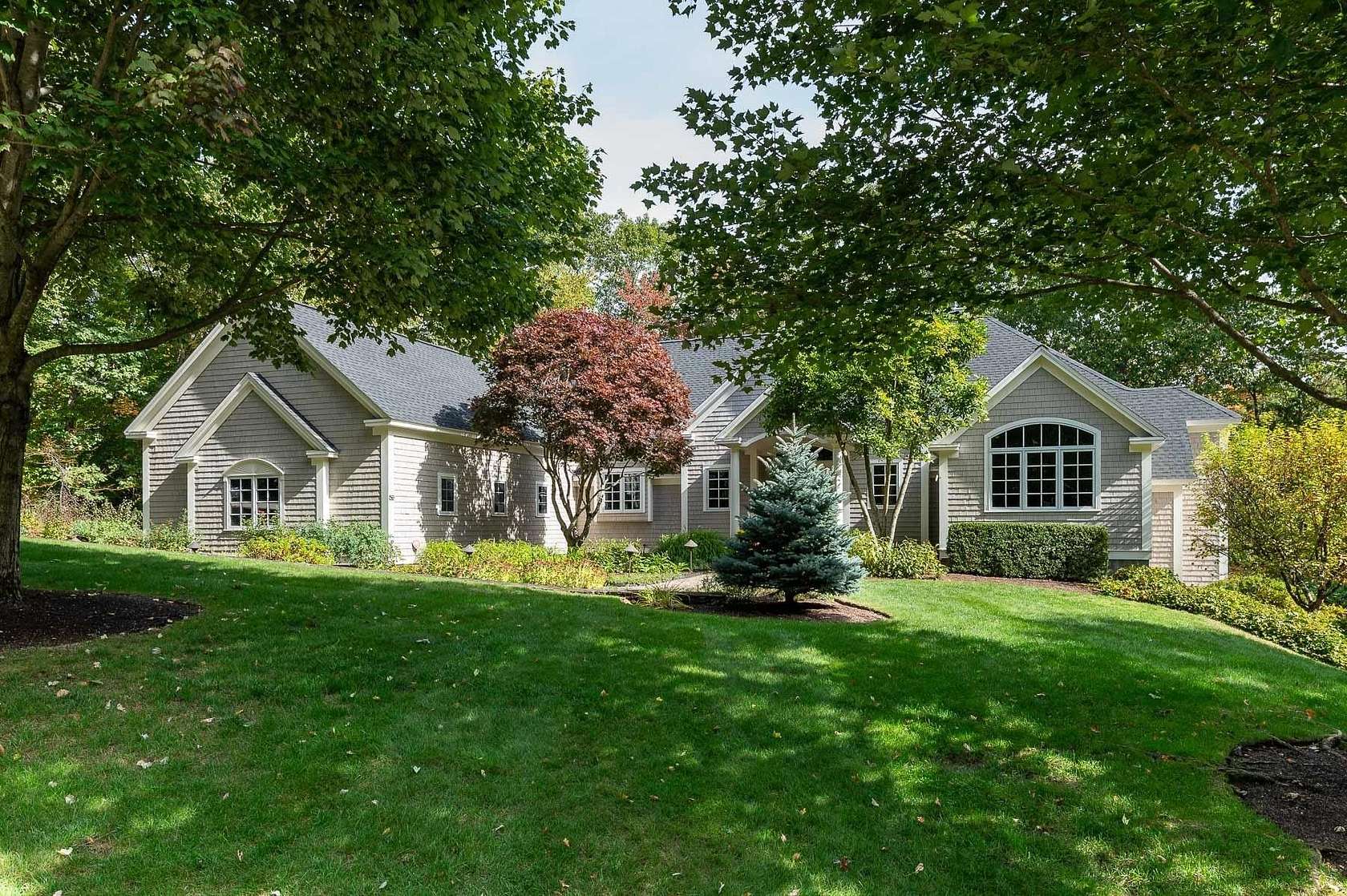 2.39 Acres of Residential Land with Home for Sale in Exeter, New Hampshire